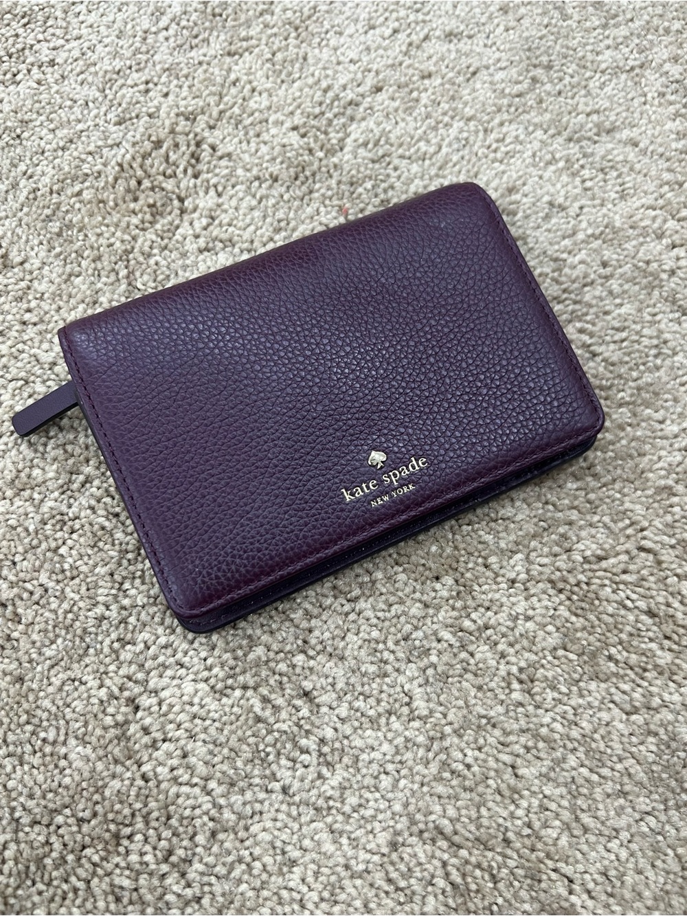 NWT kate spade Pebbled Leather Wallet in Plum with Gold Logo